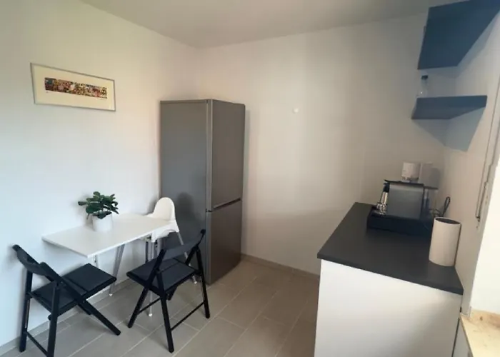 Ruheoase 100 Qm & Hochwertige Vollausstattung 줄리흐